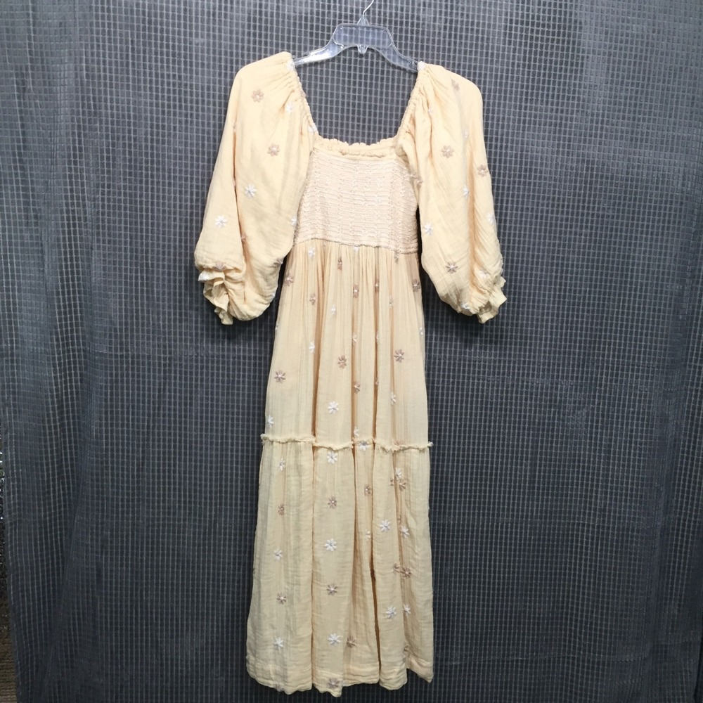 Free People Beige Embroidered Smocked Midi Dress Puff Sleeve Boho Floral Small - Picture 1 of 11
